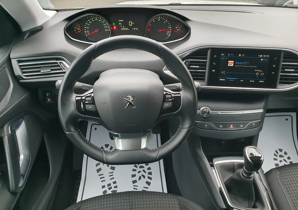 Peugeot 308 cena 39900 przebieg: 133220, rok produkcji 2019 z Warszawa małe 301